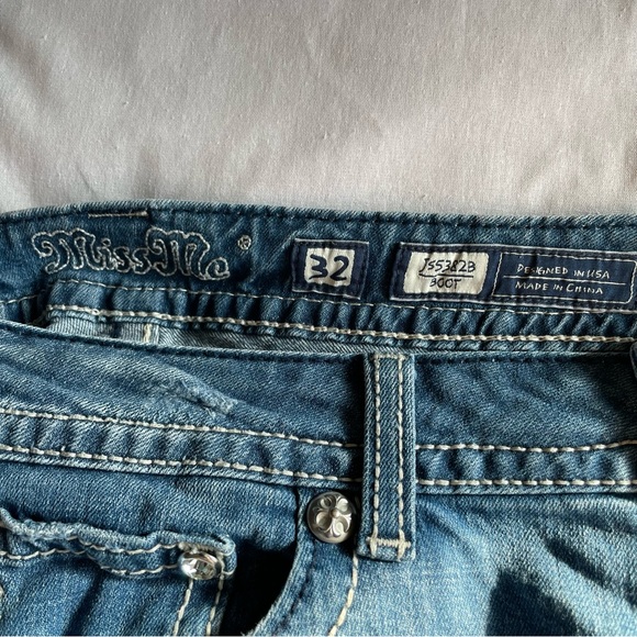 Miss Me Womens Boot Cut Jeans - Size 32 - Picture 13 of 16